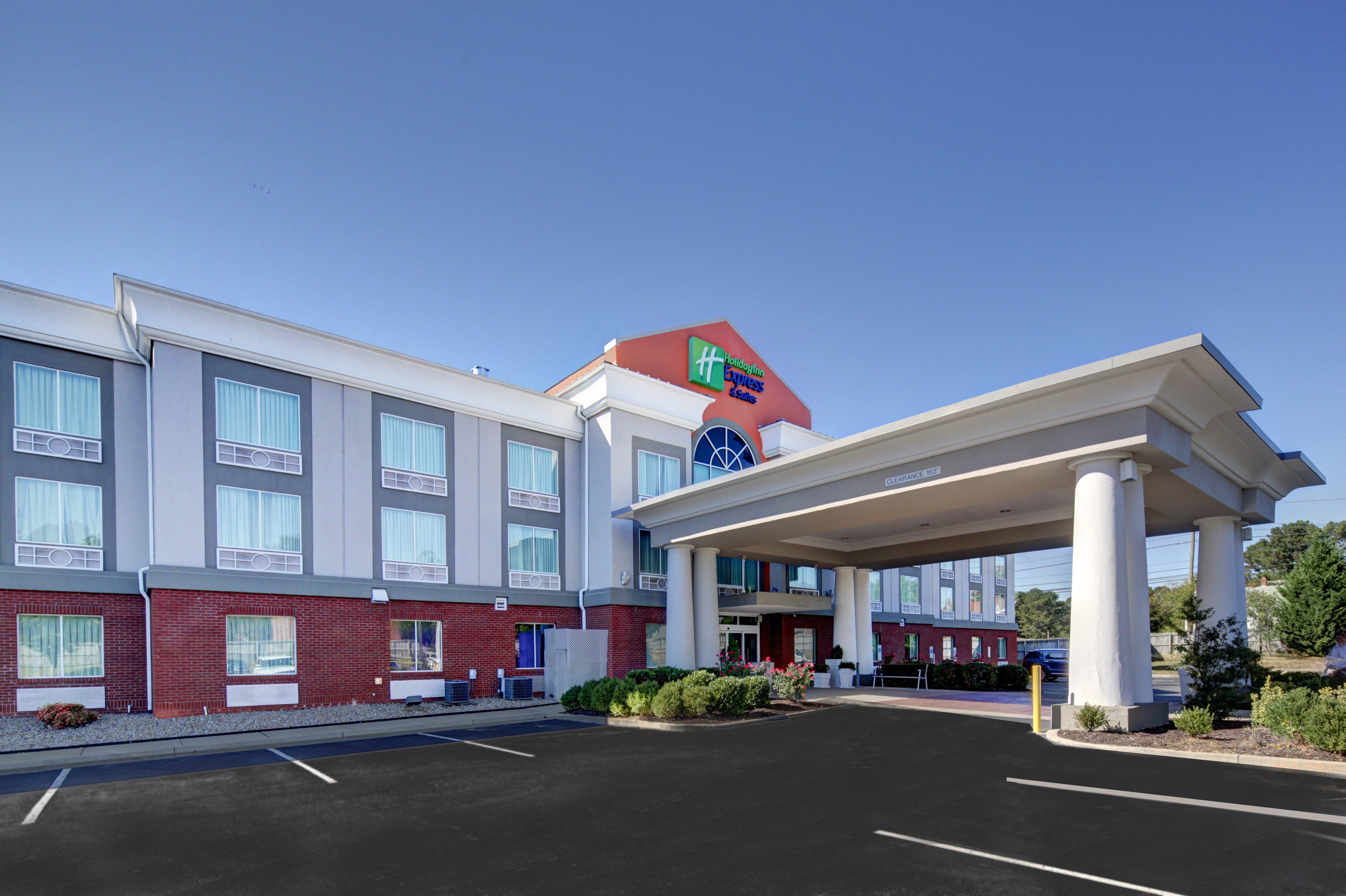 Holiday Inn Express Hotel & Suites Emporia By Ihg Εξωτερικό φωτογραφία